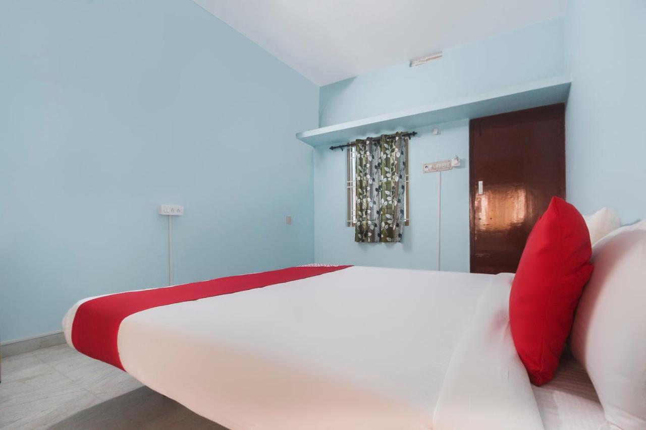 Oyo Flagship 48158 Ss Towers Hotel Podanur Eksteriør billede